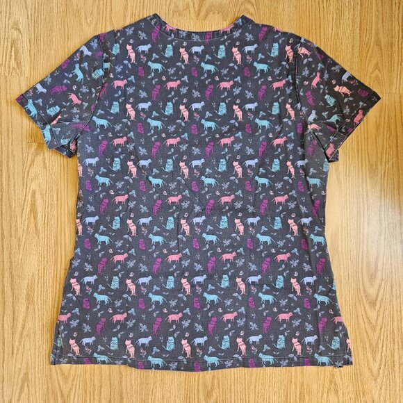 Scrub Top - Picture 2 of 4